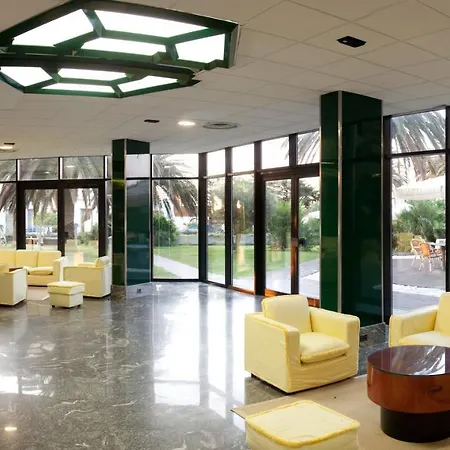 Circeo Park Hotell 4*