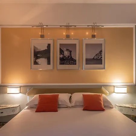 Hotel Circeo Park 4*