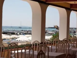 מלון Circeo Park סן פליצ׳ה צ׳ירצ׳או